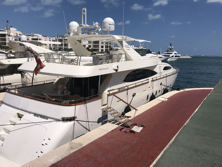 100 azimut mega yacht