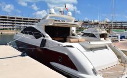68 azimut luxury yacht photlo