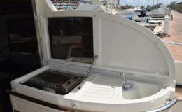 68 azimut luxury yacht photo